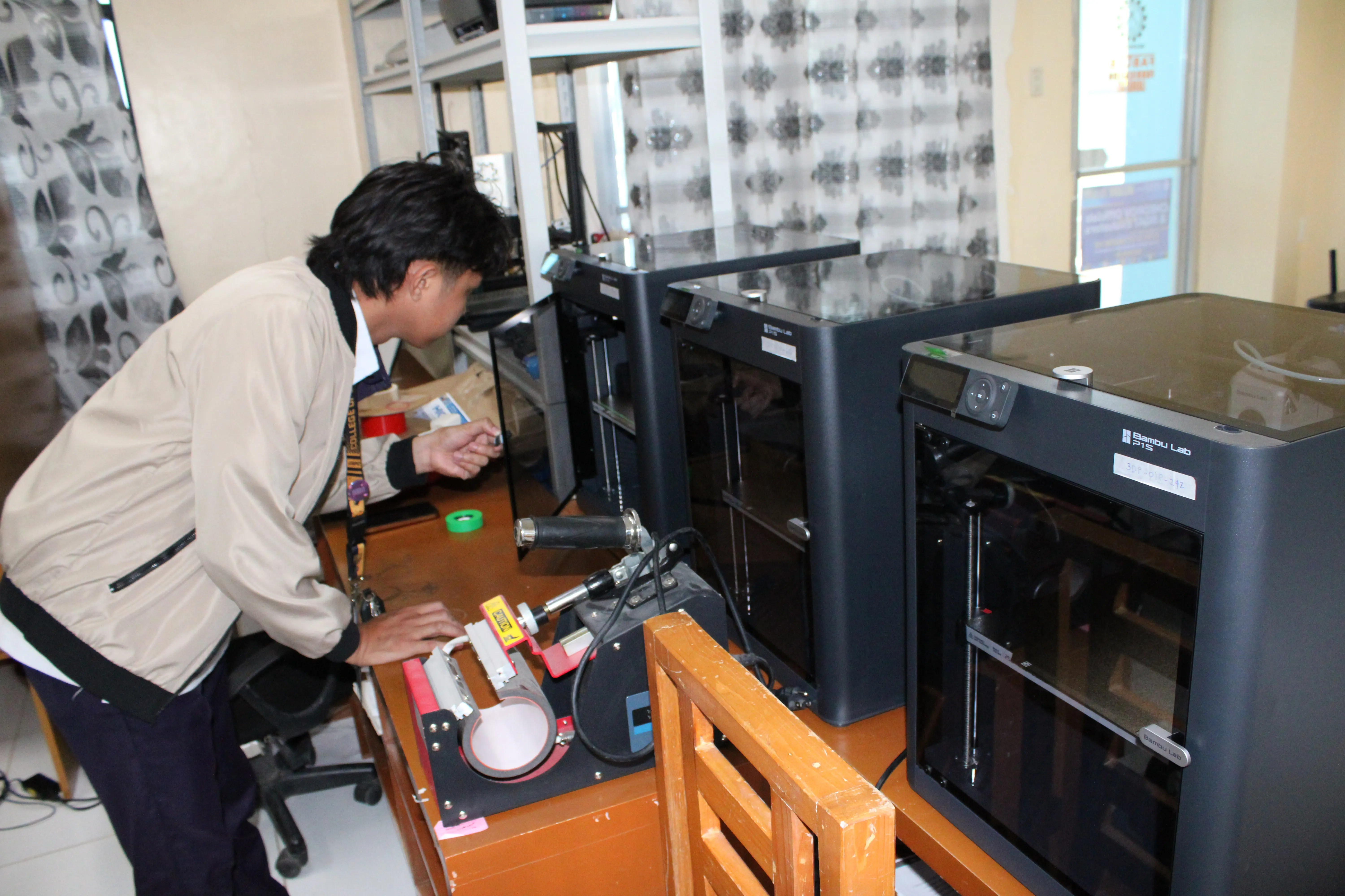 FabLab facility view 3